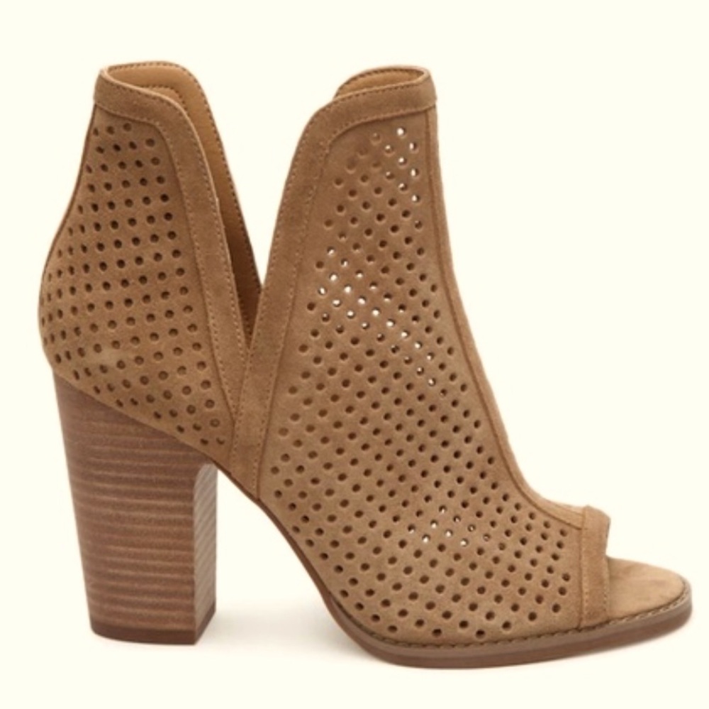 Lucky Brand Larise Tan Suede Leather Ankle Booties